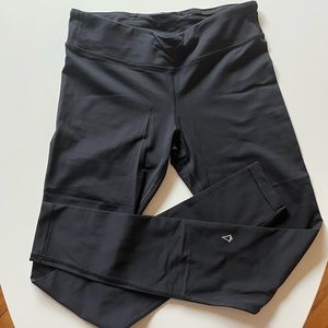 Black Ivivva leggings for girls